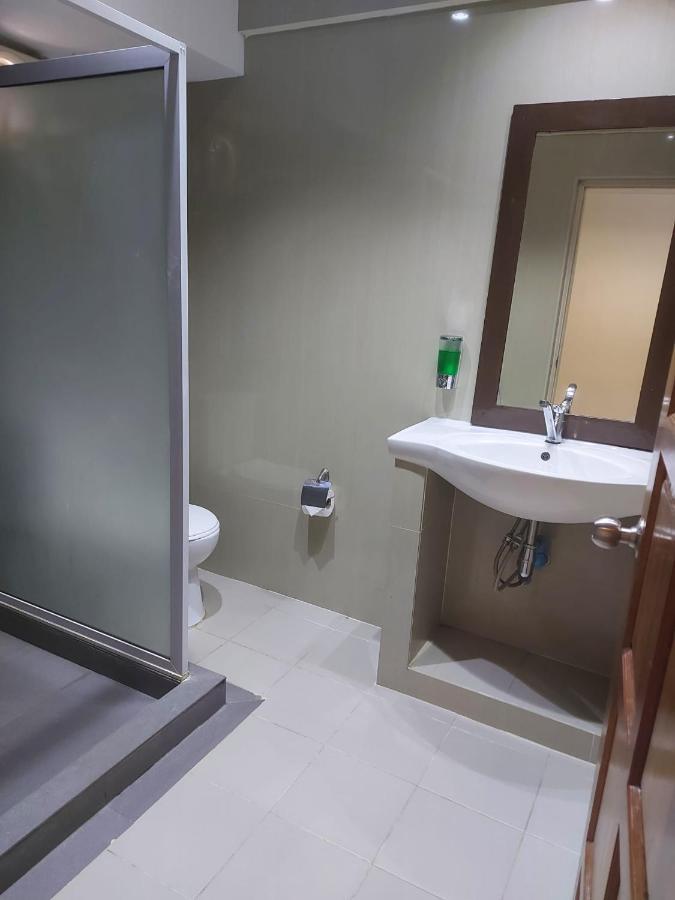 The Beach Boutique Resort Ban Pak Nam Pran Exteriör bild