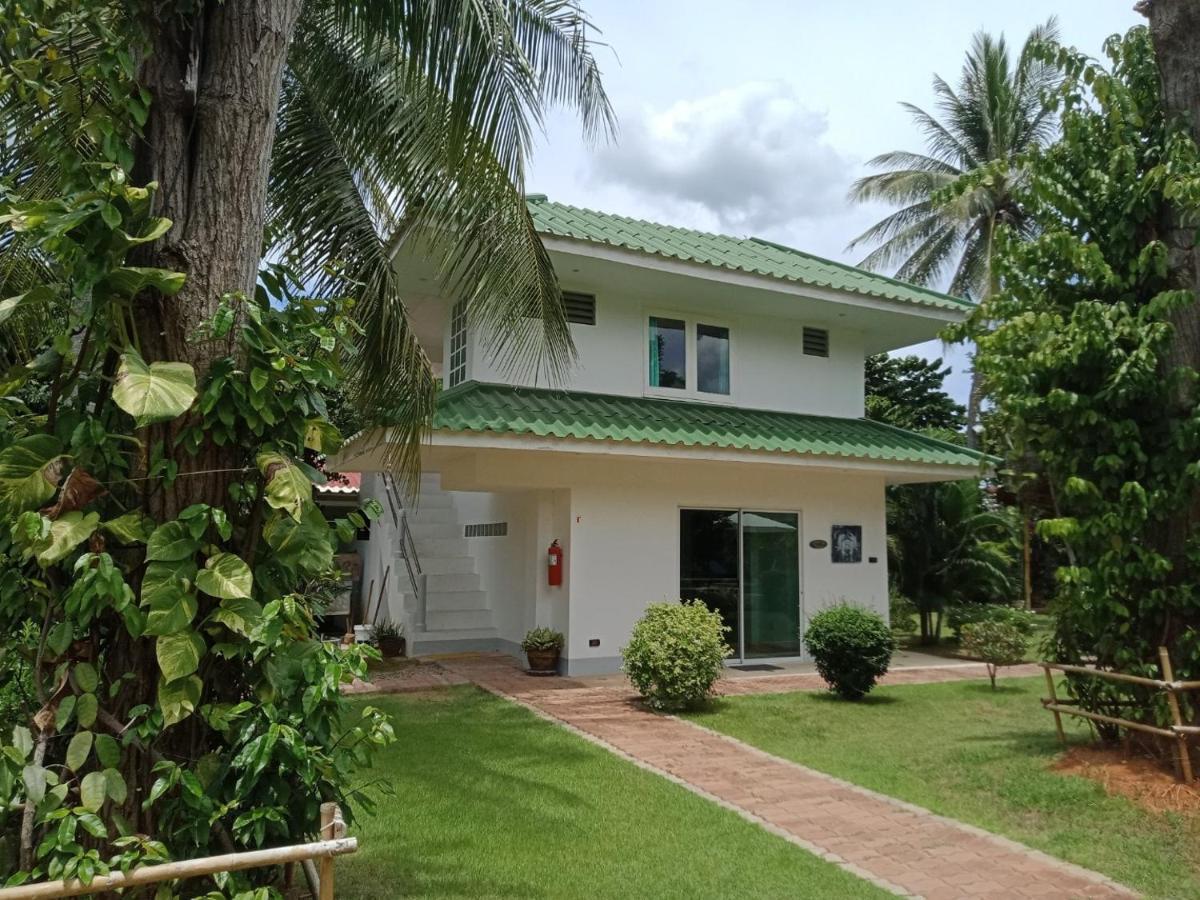 The Beach Boutique Resort Ban Pak Nam Pran Exteriör bild