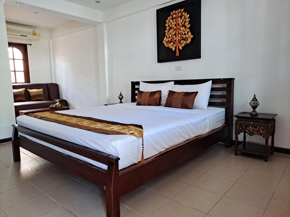The Beach Boutique Resort Ban Pak Nam Pran Exteriör bild