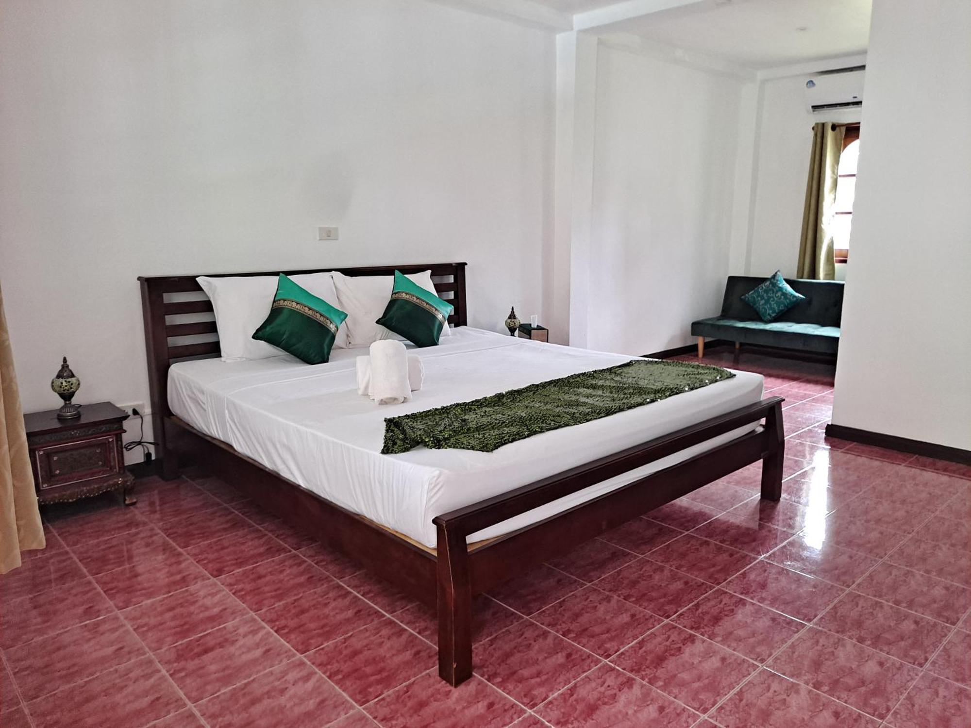 The Beach Boutique Resort Ban Pak Nam Pran Exteriör bild