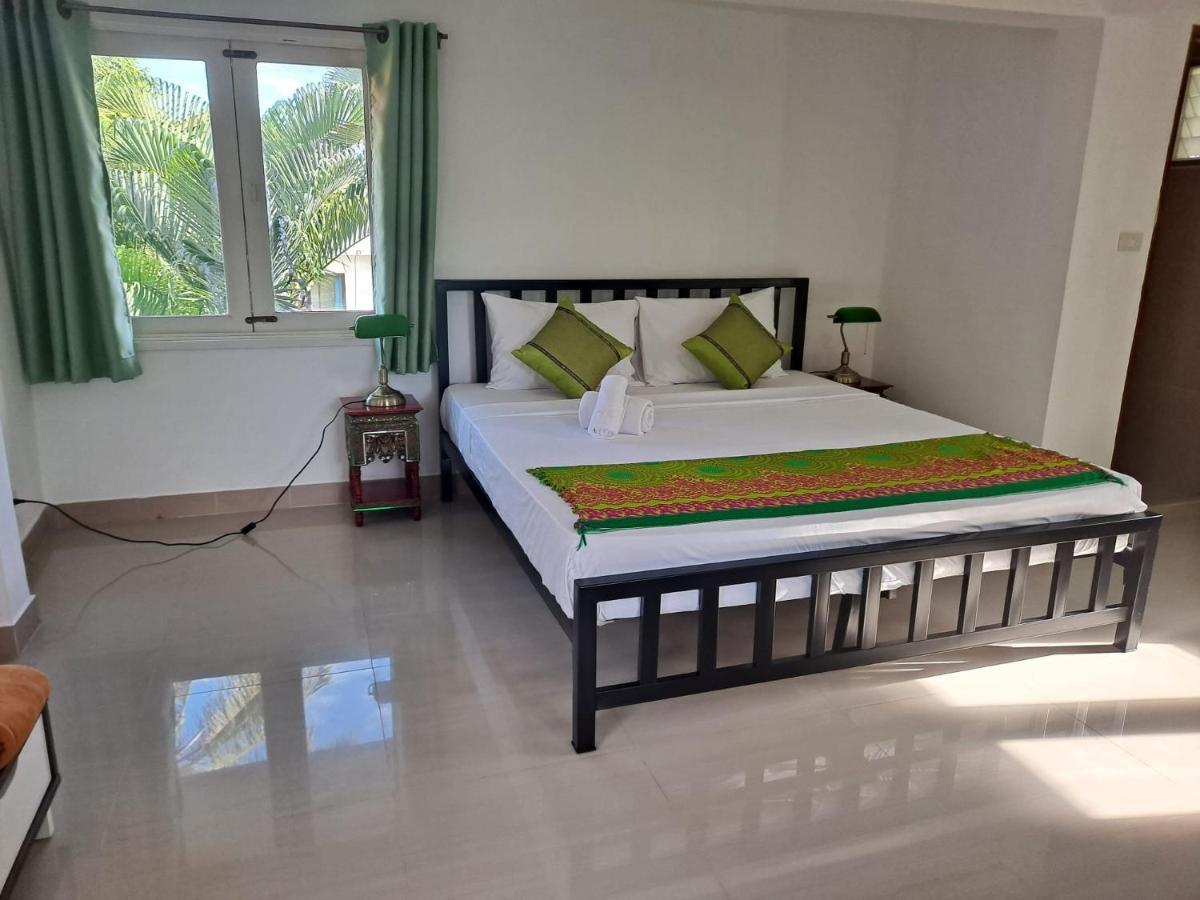 The Beach Boutique Resort Ban Pak Nam Pran Exteriör bild